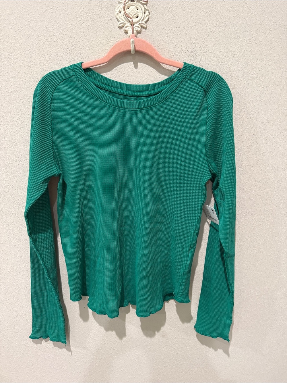 Free People We the Free Easy Does it Long Sleeve Tee NWT - color - Kelly